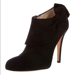 Oscar De La Renta Booties